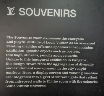 Louis Vuitton Journeys-033237316